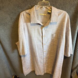Peter Millar Men's Casual Shirt in Light Gray